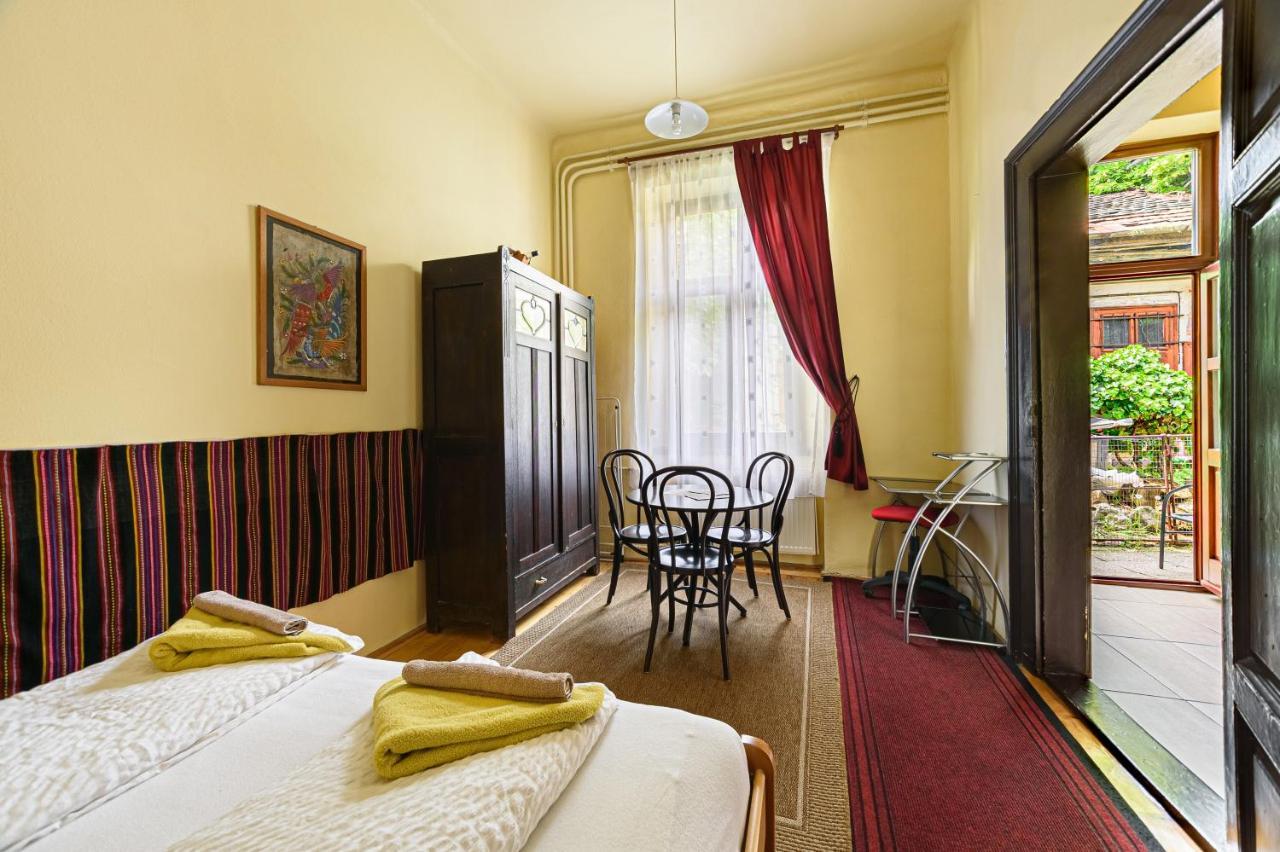 Gul Baba Saray Apartments Budapest Eksteriør billede