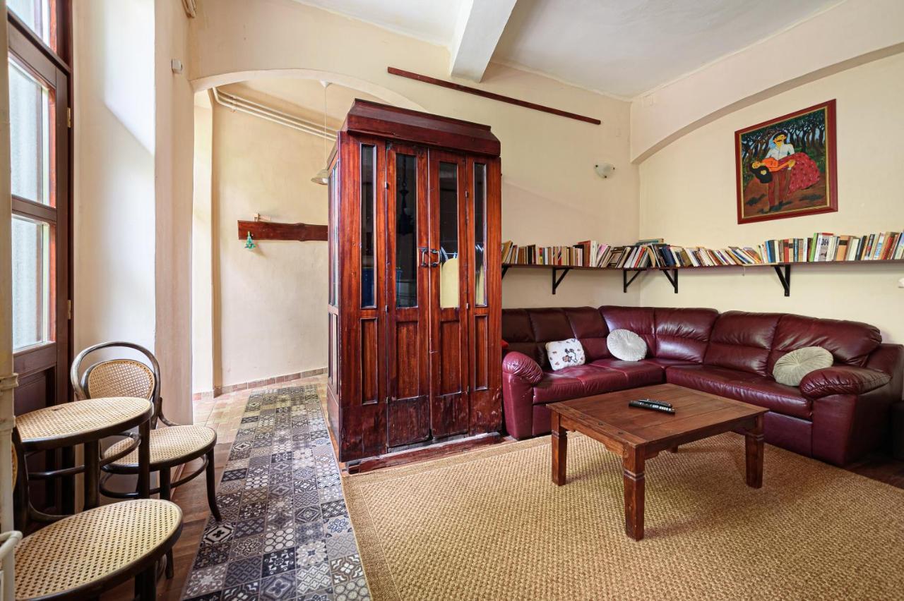 Gul Baba Saray Apartments Budapest Eksteriør billede